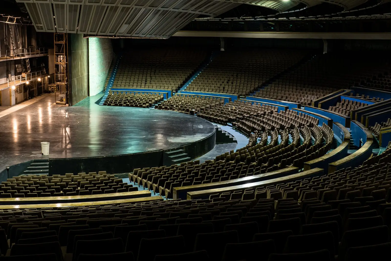 Entertainment venue at Belunoresortreport 